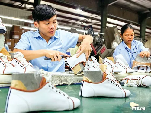 DN sản xuất giày dép trong nước đang thiếu đơn hàng.