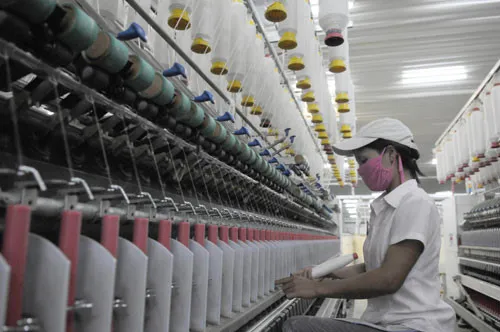 Gánh nặng chi phí đang khiến DN Việt không lớn được.