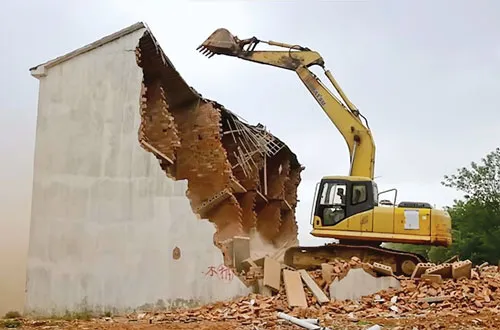 Giải phóng mặt bằng để xây khu thương mại ở ngoại ô Vũ Hán.