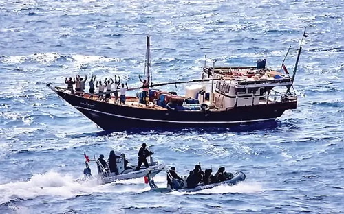 Một nhóm khủng bố đang tiếp cận con mồi.