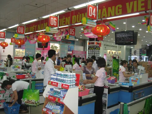 DN cần tận dụng lợi thế sân nhà để mở rộng thị trường bán lẻ. DN cần tận dụng lợi thế sân nhà để mở rộng thị trường bán lẻ.