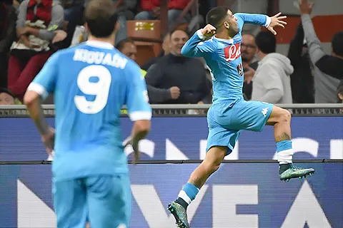 Insigne là ngôi sao sáng nhất ở trận đấu này Insigne là ngôi sao sáng nhất ở trận đấu này