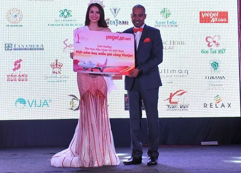 Người đẹp biển Vietjet đăng quang Hoa hậu Hoàn vũ VN ảnh 6 Người đẹp biển Vietjet đăng quang Hoa hậu Hoàn vũ VN ảnh 6