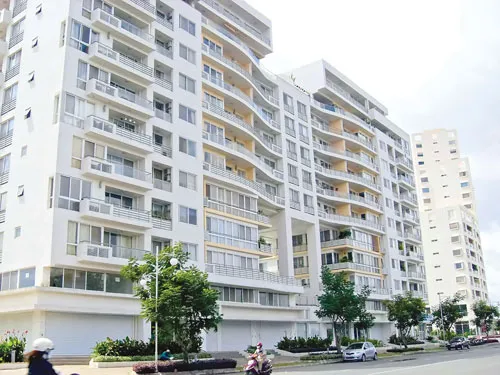 Xu hướng chọn chung cư làm nơi an cư ngày càng phổ biến nhưng nhiều quy định của pháp luật chưa điều chỉnh kịp thực tế. Xu hướng chọn chung cư làm nơi an cư ngày càng phổ biến nhưng nhiều quy định của pháp luật chưa điều chỉnh kịp thực tế.