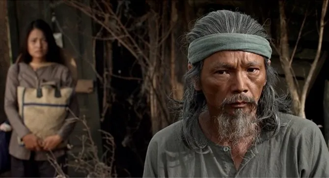 Trung Anh và Thúy Hằng trong 'Những đứa con của làng'.