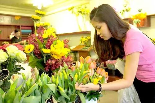 Chọn mua hoa tulip tại một cửa hàng của Dalat Hasfarm ở quận 3, TP.HCM Chọn mua hoa tulip tại một cửa hàng của Dalat Hasfarm ở quận 3, TP.HCM