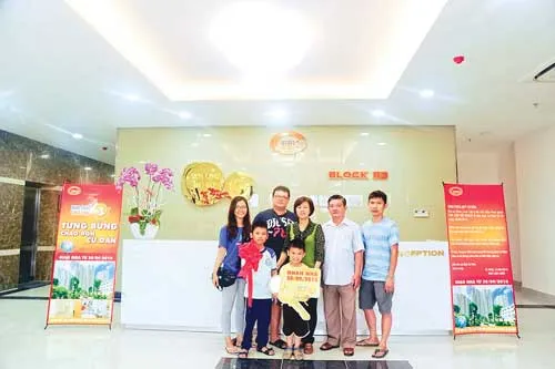 Thấy tận mắt, sờ tận tay ảnh 4 Thấy tận mắt, sờ tận tay ảnh 4