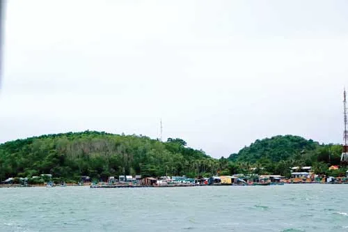 Đảo Hải Tặc yên bình ảnh 3 Đảo Hải Tặc yên bình ảnh 3