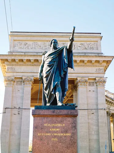 Soi bóng bên dòng Neva ảnh 8 Soi bóng bên dòng Neva ảnh 8