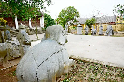 Toàn cảnh quần thể di tích đá có lịch sử 244 năm ở Thái Bình