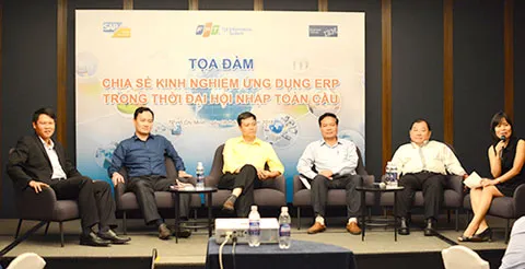 Các khách mời tham dự chia sẻ tại buổi tọa đàm đều là đại diện các doanh nghiệp đã ứng dụng hệ thống quản trị SAP ERP. Các khách mời tham dự chia sẻ tại buổi tọa đàm đều là đại diện các doanh nghiệp đã ứng dụng hệ thống quản trị SAP ERP.