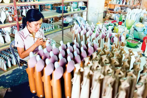 DN tư nhân cần phải dũng cảm cạnh tranh bằng nỗ lực sáng tạo của mình. Ảnh: LONG THANH