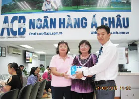 2 bà Triệu Thị Hạnh và Triệu Thị Dung, tại quận 10, gửi tiết kiệm tại Chi nhánh ACB Ngô Gia Tự. 2 bà Triệu Thị Hạnh và Triệu Thị Dung, tại quận 10, gửi tiết kiệm tại Chi nhánh ACB Ngô Gia Tự.