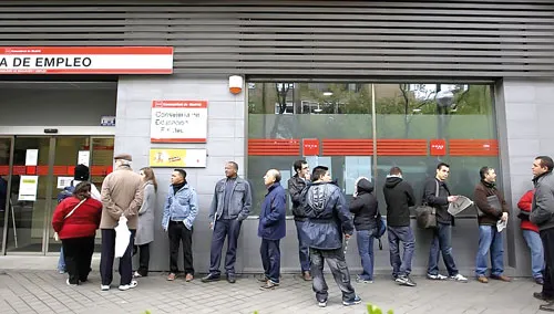 Thất nghiệp khu vực Eurozone đang có dấu hiệu giảm. Thất nghiệp khu vực Eurozone đang có dấu hiệu giảm.