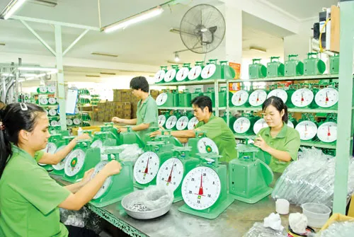 Sản phẩm cân Nhơn Hòa đã có thị phần tại Indonesia. Ảnh: CAO THĂNG Sản phẩm cân Nhơn Hòa đã có thị phần tại Indonesia. Ảnh: CAO THĂNG