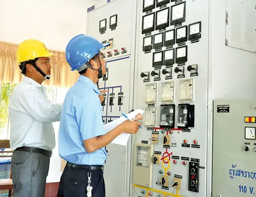 Tập đoàn Điện lực Việt Nam (EVN) đẩy mạnh đầu tư hệ thống điện tại Lào.