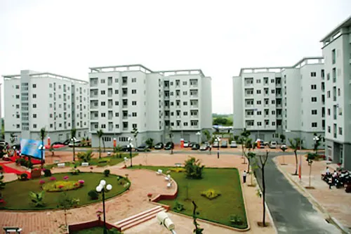 Nhà ở xã hội trong khu đô thị mới Việt Hưng, quận Long Biên, Hà Nội.