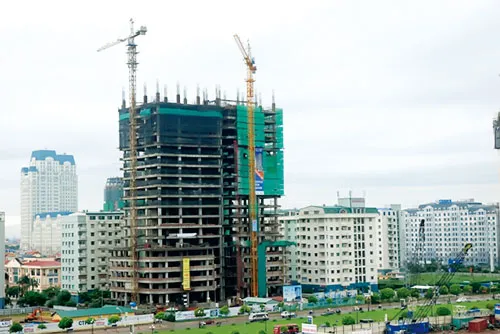 Thị trường vẫn chờ đợi những hành động giải cứu cụ thể. Ảnh: T. TRUNG