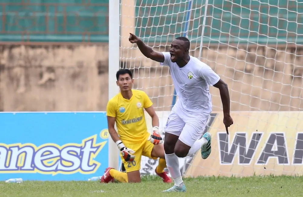 Khánh Hòa tiếp tục gây thất vọng ảnh 1