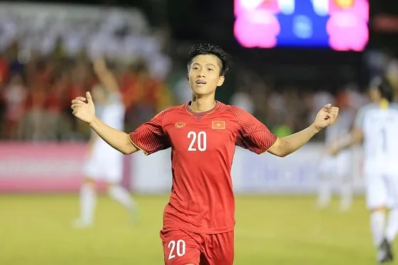 Vừa tập lại, Văn Đức tiếp tục dính chấn thương nặng ảnh 1