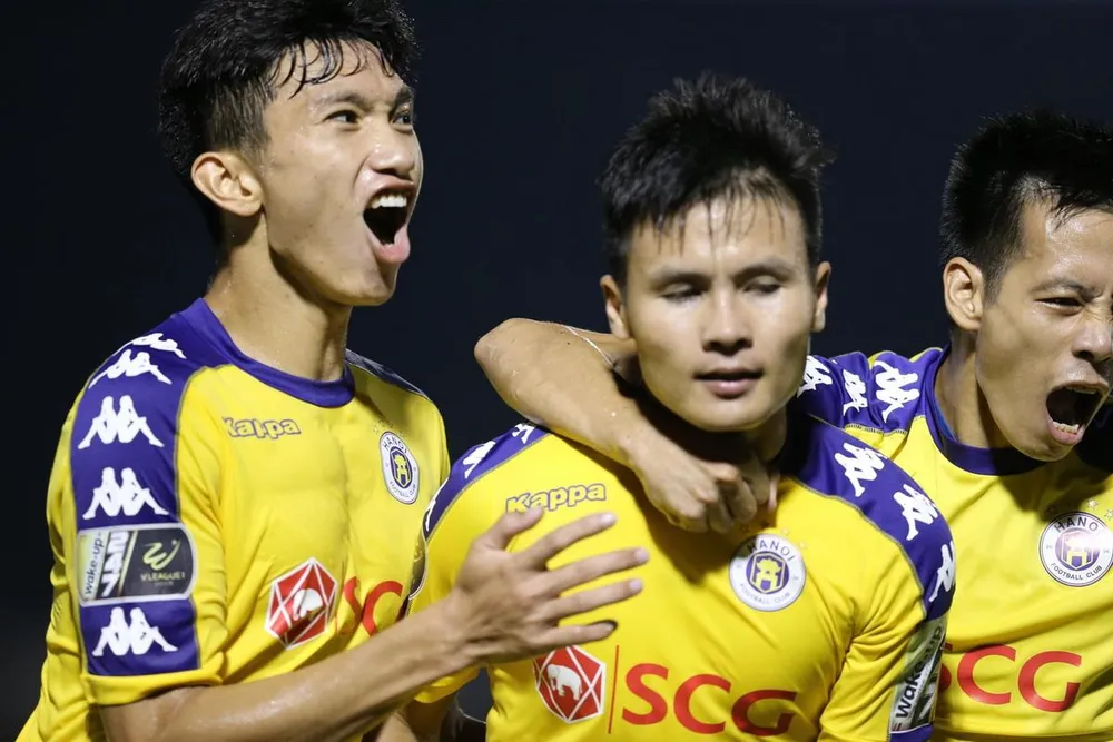 Những hình ảnh từ trận “đại chiến” vòng 18 V-League 2019 ảnh 3 Những hình ảnh từ trận “đại chiến” vòng 18 V-League 2019 ảnh 3