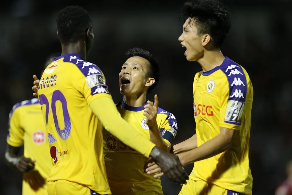 Những hình ảnh từ trận “đại chiến” vòng 18 V-League 2019 ảnh 5 Những hình ảnh từ trận “đại chiến” vòng 18 V-League 2019 ảnh 5