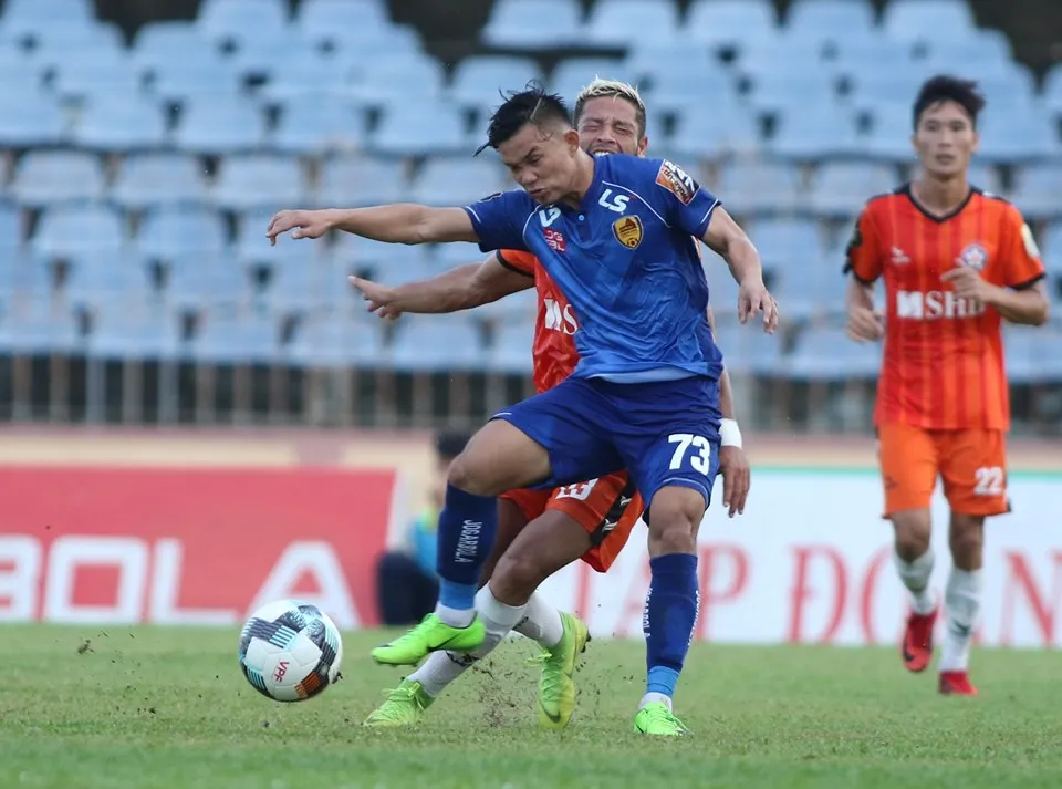 Đà Nẵng thắng đậm trong trận derby xứ Quảng ảnh 2