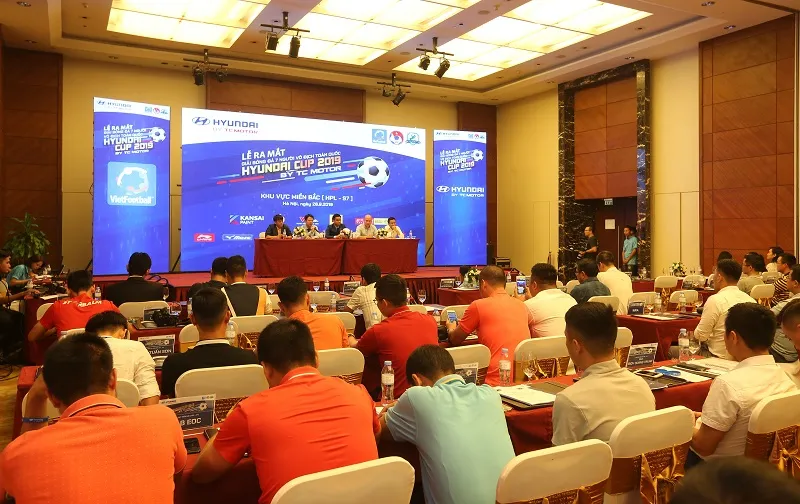 Khởi động giải bóng đá 7 người vô địch toàn quốc 2019 ảnh 3