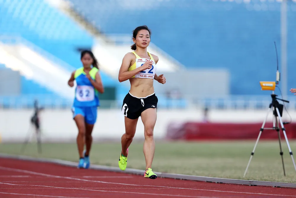 Giải điền kinh VĐQG 2020: Ngần Ngọc Nghĩa phá kỷ lục quốc gia cự ly 100m ảnh 4