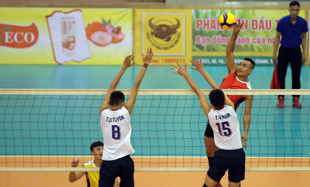 Nhộn nhịp Cúp Hùng Vương ảnh 2