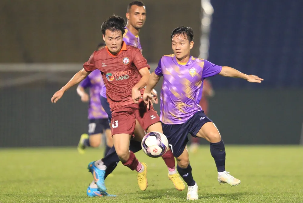 T.Bình Định thắng dễ Hà Tĩnh bằng đội hình 2