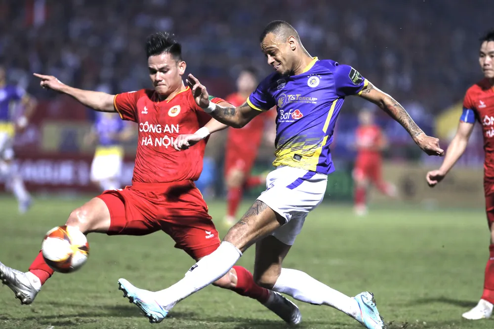 Hà Nội FC trội hơn về đẳng cấp và giành chiến thắng thuyết phục