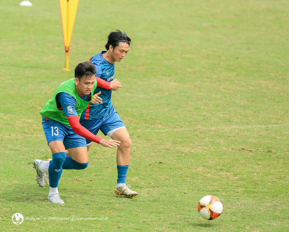 Tấn Tài và Tuấn Anh trong buổi hội quân gần đây của ĐTVN