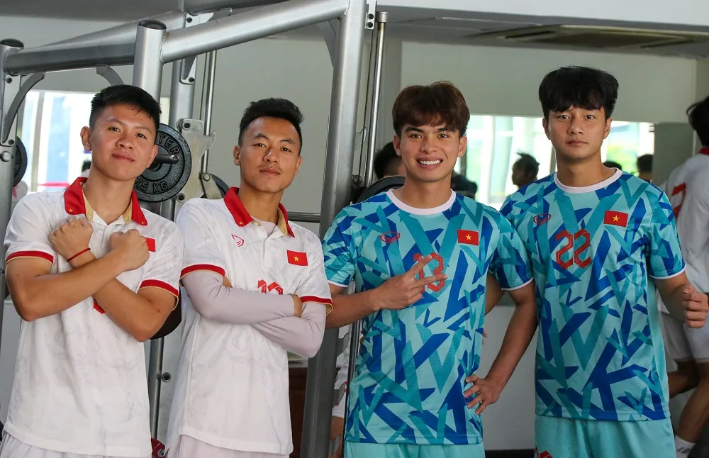 Đội U22 Việt Nam nghỉ lượt vào ngày 5-5, đó cũng là cơ hội để tất cả cùng quan sát trận Thái Lan - Malaysia, hai đối thủ chính của Việt Nam tại vòng đấu bảng