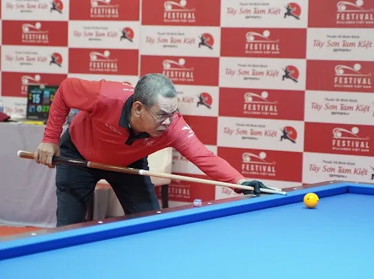 Lý Thế Vinh bất ngờ để thua ở trận đầu tiên