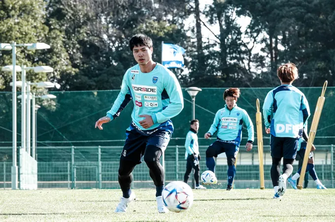 Công Phượng và Quang Hải đang gặp vấn đề về phong độ khi dự bị nhiều trong thời gian qua Công Phượng và Quang Hải đang gặp vấn đề về phong độ khi dự bị nhiều trong thời gian qua