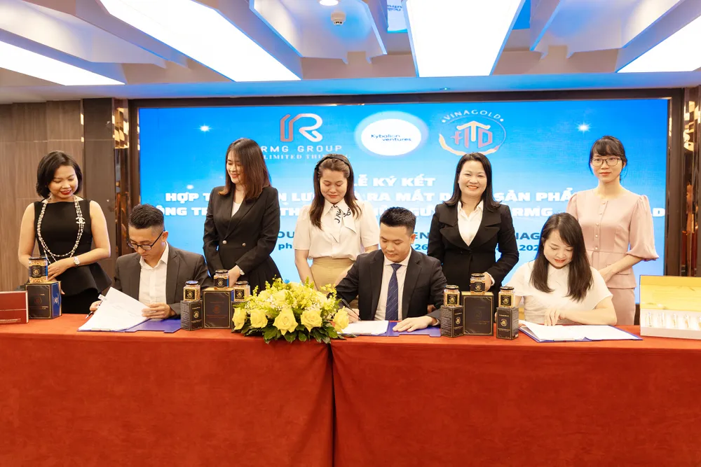 Lễ ký kết hợp tác diễn ra vào chiều ngày 26-5. Lễ ký kết hợp tác diễn ra vào chiều ngày 26-5.