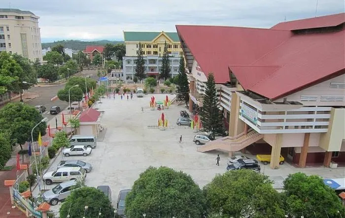 Nhà thi đấu TDTT Đắk Lắk. Nhà thi đấu TDTT Đắk Lắk.