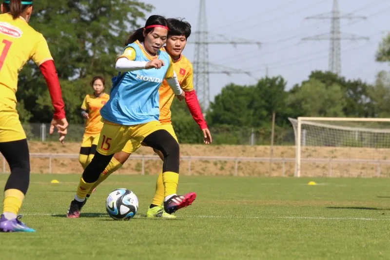 Đội sẽ di chuyển sang Ba Lan vào ngày 17-6 Đội sẽ di chuyển sang Ba Lan vào ngày 17-6