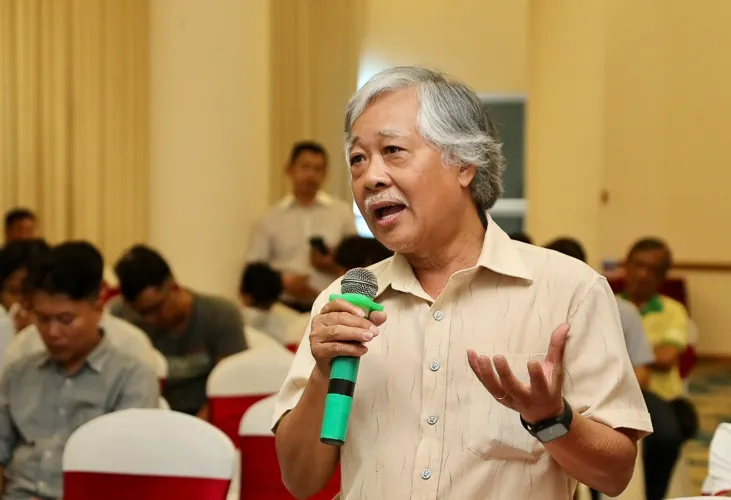 Nhiều ý kiến đóng góp được các phóng viên nêu lên tại buổi gặp mặt