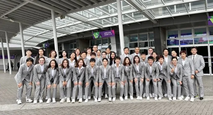 Đội tuyển nữ Việt Nam tham dự sự kiện vào chiều 15-7