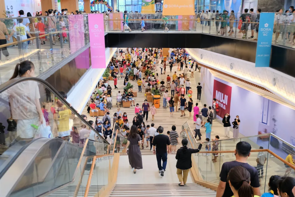 Thành phố mới Bình Dương được quy hoạch bài bản, có chiến lược phát triển đột phá là địa điểm “nóng” thu hút đông đảo các thương hiệu quốc tế đình đám cạnh tranh đầu tư, mang lại rất nhiều dịch vụ chất lượng cao tại đây.