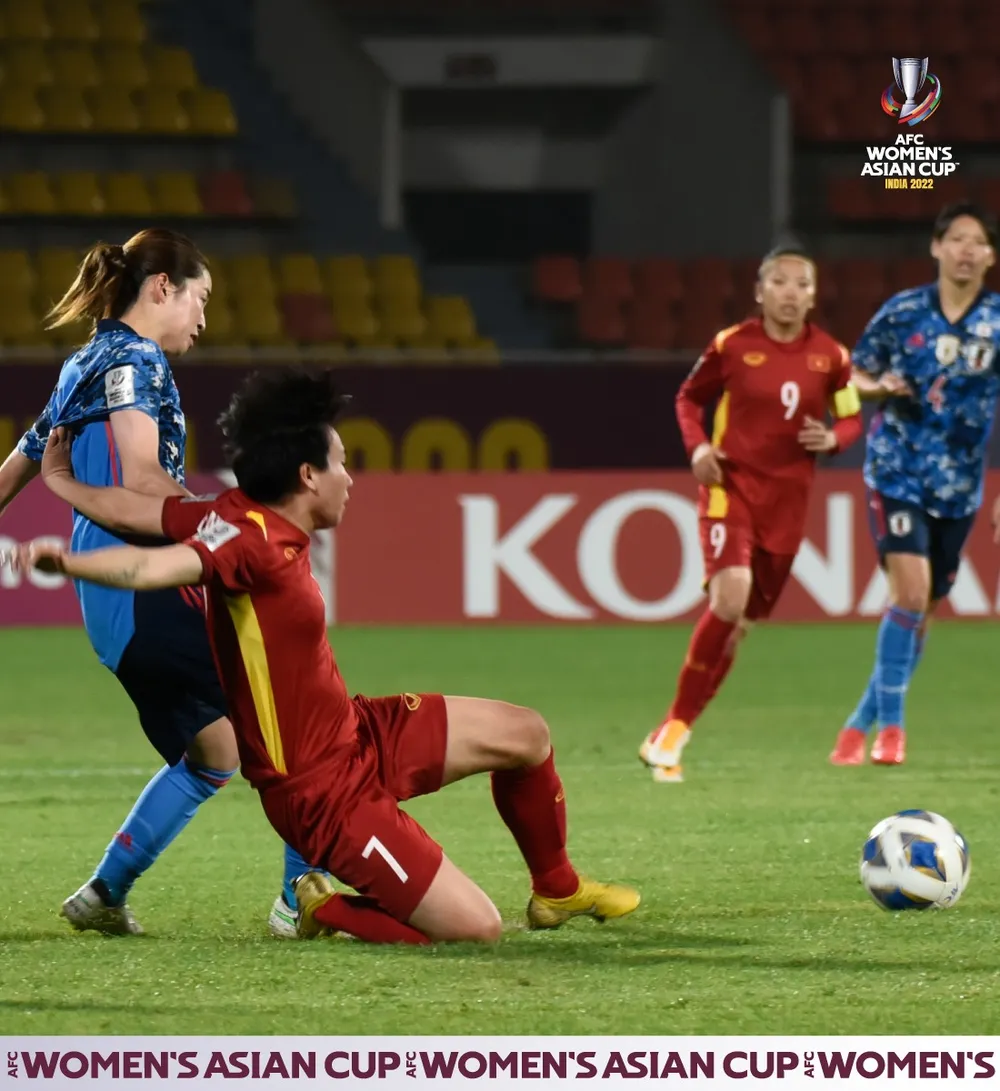Cuộc so tài giữa đội tuyển nữ Việt Nam và Nhật Bản tại Asean Cup 2022