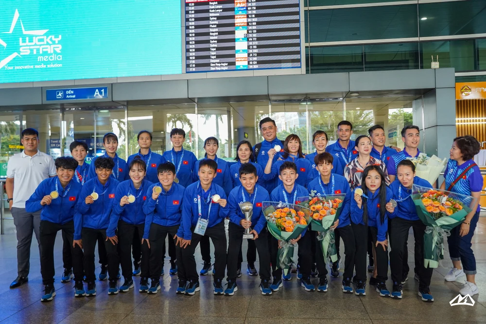 Đội tuyển futsal nữ Việt Nam đã vô địch giải futsal nữ Đông Nam Á 2024 ở lần đầu tổ chức tại Philippines. 