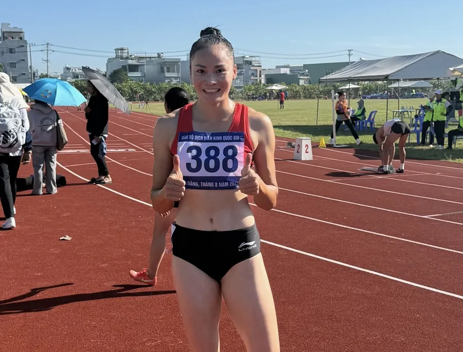 Quách Thị Lan có chiến thắng đầu tiên tại giải vô địch quốc gia 2025. Ảnh: MINH MINH
