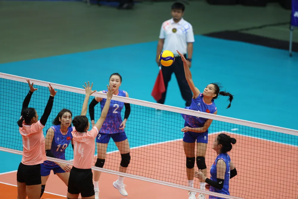 Đội tuyển bóng chuyền nữ Việt Nam đã thắng 3-0 trước Myanmar. Ảnh: Dũng Phương
