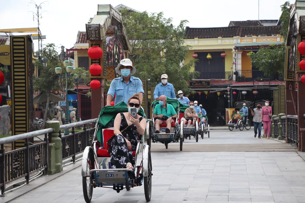 Việt Nam cần liên kết với các nước trong khu vực để hình thành hành lang “du lịch bong bóng“