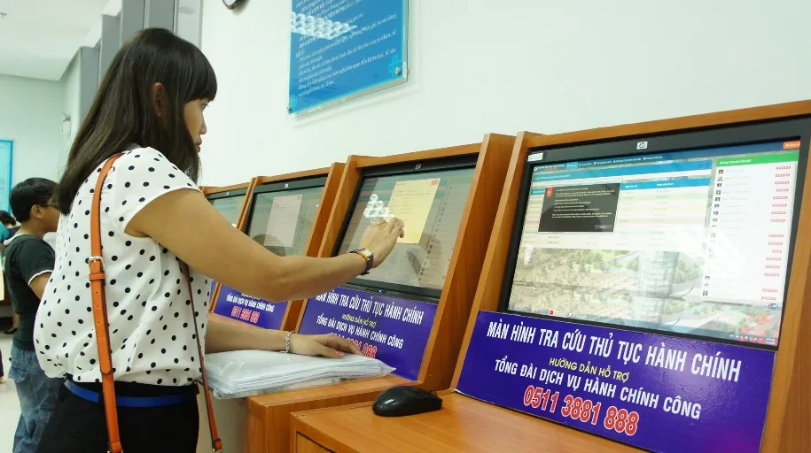 Thủ tướng yêu cầu thủ tục hành chính cho DN thực hiện trực tuyến