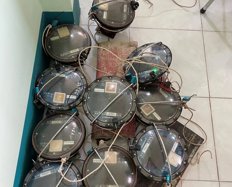 Tàu cá CM-91772-TS mang 10 thiết bị giám sát hành trình Tàu cá CM-91772-TS mang 10 thiết bị giám sát hành trình