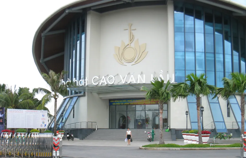 Nhà hát Cao Văn Lầu